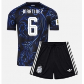 Argentina Lisandro Martinez #6 Replika Bortatröja Barn VM 2026 Kortärmad (+ byxor)
