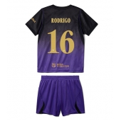 Barcelona Rodri Hernandez #16 Replika Bortatröja Barn 2026-27 Kortärmad (+ byxor)