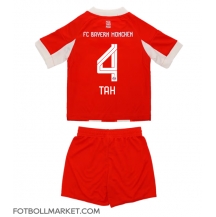 Bayern Munich Jonathan Tah #4 Replika Hemmatröja Barn 2025-26 Kortärmad (+ byxor)