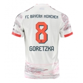 Bayern Munich Leon Goretzka #8 Replika Bortatröja 2025-26 Kortärmad