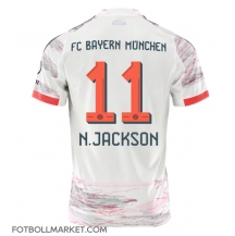 Bayern Munich Nicolas Jackson #11 Replika Bortatröja 2025-26 Kortärmad