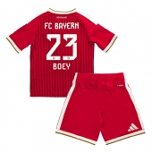 Bayern Munich Sacha Boey #23 Replika Hemmatröja Barn 2026-27 Kortärmad (+ byxor)