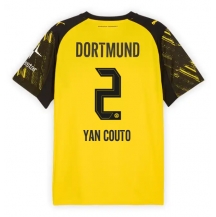 Borussia Dortmund Yan Couto #2 Replika Hemmatröja 2025-26 Kortärmad