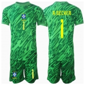 Brasilien Alisson Becker #1 Målvakt Replika Hemmatröja Barn Copa America 2024 Kortärmad (+ byxor)