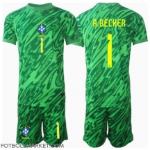 Brasilien Alisson Becker #1 Målvakt Replika Hemmatröja Barn Copa America 2024 Kortärmad (+ byxor)