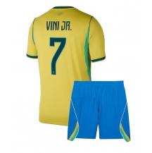 Brasilien Vinicius Junior #7 Replika Hemmatröja Barn VM 2026 Kortärmad (+ byxor)