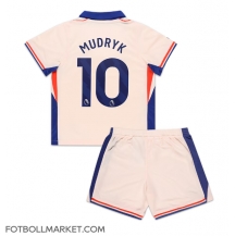Chelsea Mykhailo Mudryk #10 Replika Bortatröja Barn 2024-25 Kortärmad (+ byxor)