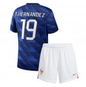 Frankrike Theo Hernandez #19 Replika Hemmatröja Barn VM 2026 Kortärmad (+ byxor)