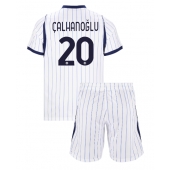 Inter Milan Hakan Calhanoglu #20 Replika Bortatröja Barn 2026-27 Kortärmad (+ byxor)