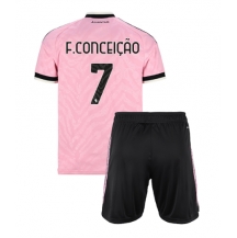 Juventus Francisco Conceicao #7 Replika Bortatröja Barn 2026-27 Kortärmad (+ byxor)