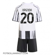 Juventus Lois Openda #20 Replika Hemmatröja Barn 2025-26 Kortärmad (+ byxor)