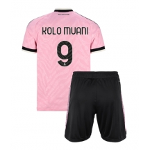 Juventus Randal Kolo Muani #9 Replika Bortatröja Barn 2026-27 Kortärmad (+ byxor)