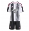 Juventus Teun Koopmeiners #8 Replika Hemmatröja Barn 2025-26 Kortärmad (+ byxor)