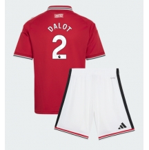 Manchester United Diogo Dalot #2 Replika Hemmatröja Barn 2026-27 Kortärmad (+ byxor)