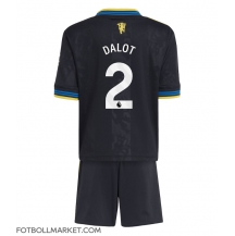 Manchester United Diogo Dalot #2 Replika Tredjetröja Barn 2025-26 Kortärmad (+ byxor)