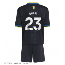 Manchester United Luke Shaw #23 Replika Tredjetröja Barn 2025-26 Kortärmad (+ byxor)