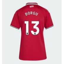 Manchester United Patrick Dorgu #13 Replika Hemmatröja Dam 2026-27 Kortärmad
