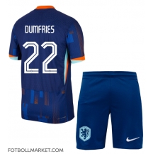 Nederländerna Denzel Dumfries #22 Replika Bortatröja Barn EM 2024 Kortärmad (+ byxor)