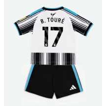Newcastle United Bazoumana Toure #17 Replika Hemmatröja Barn 2026-27 Kortärmad (+ byxor)
