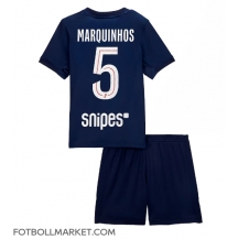 Paris Saint-Germain Marquinhos #5 Replika Hemmatröja Barn 2025-26 Kortärmad (+ byxor)
