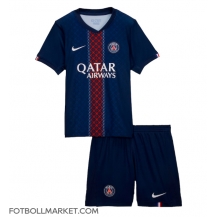 Paris Saint-Germain Replika Hemmatröja Barn 2025-26 Kortärmad (+ byxor)