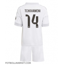 Real Madrid Aurelien Tchouameni #14 Replika Hemmatröja Barn 2025-26 Kortärmad (+ byxor)