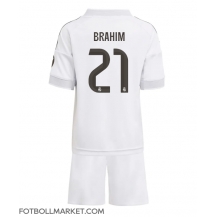Real Madrid Brahim Diaz #21 Replika Hemmatröja Barn 2025-26 Kortärmad (+ byxor)