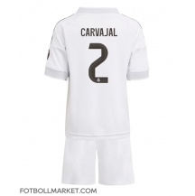 Real Madrid Daniel Carvajal #2 Replika Hemmatröja Barn 2025-26 Kortärmad (+ byxor)