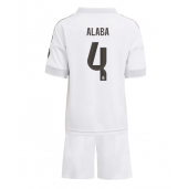 Real Madrid David Alaba #4 Replika Hemmatröja Barn 2025-26 Kortärmad (+ byxor)