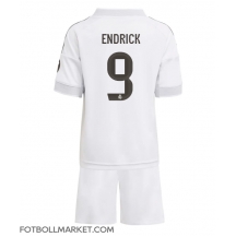 Real Madrid Endrick #9 Replika Hemmatröja Barn 2025-26 Kortärmad (+ byxor)