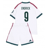 Real Madrid Endrick #9 Replika Hemmatröja Barn 2026-27 Kortärmad (+ byxor)