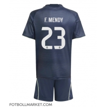 Real Madrid Ferland Mendy #23 Replika Bortatröja Barn 2025-26 Kortärmad (+ byxor)