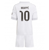 Real Madrid Kylian Mbappe #10 Replika Hemmatröja Barn 2025-26 Kortärmad (+ byxor)