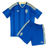 Sverige Replika Bortatröja Barn VM 2026 Kortärmad (+ byxor)
